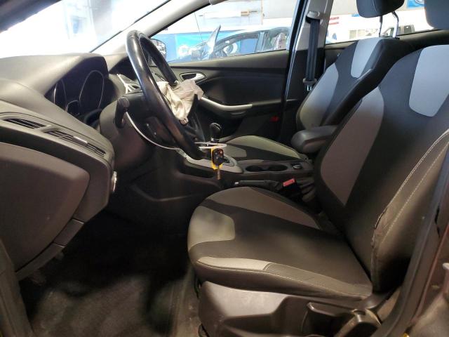 1FAHP3K28CL205346 - 2012 FORD FOCUS SE GRAY photo 7