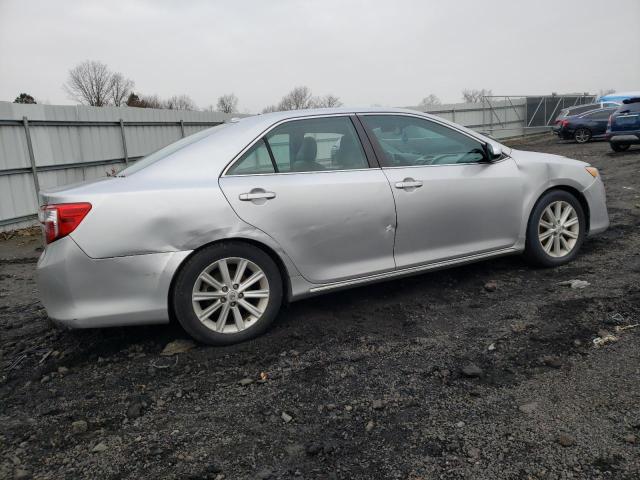 4T1BK1FK0CU002955 - 2012 TOYOTA CAMRY SE GRAY photo 3