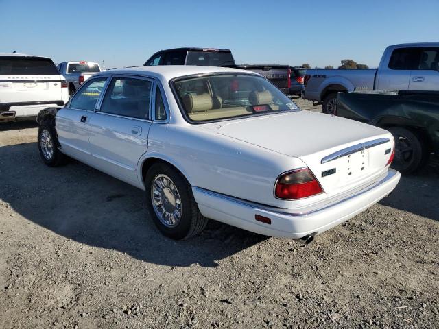 SAJHX6242VC790796 - 1997 JAGUAR XJ6 L WHITE photo 2