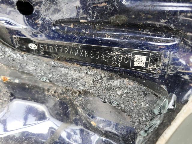 5TDYZRAHXNS542390 - 2022 TOYOTA HIGHLANDER LIMITED SILVER photo 14