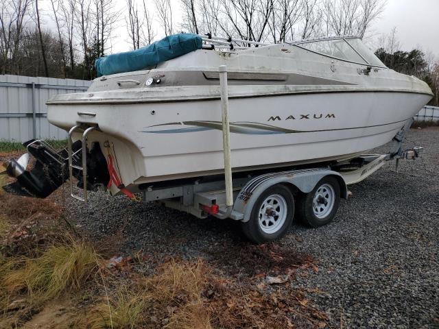 MXKA74MDH900 - 2000 MAXU BOAT WHITE photo 4