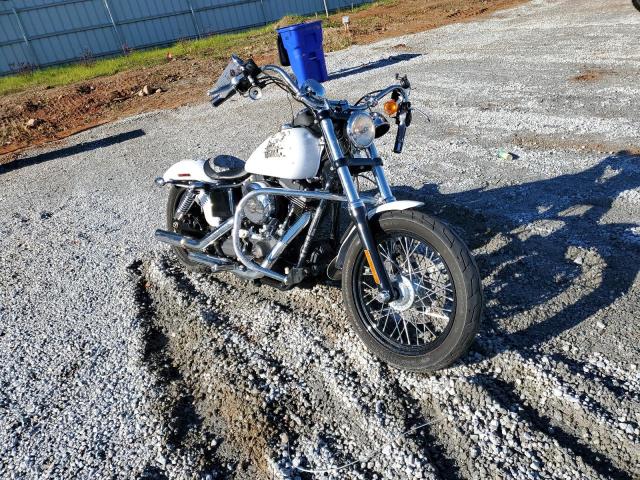 1HD1GXM13GC308170 - 2016 HARLEY-DAVIDSON FXDB DYNA STREET BOB WHITE photo 1