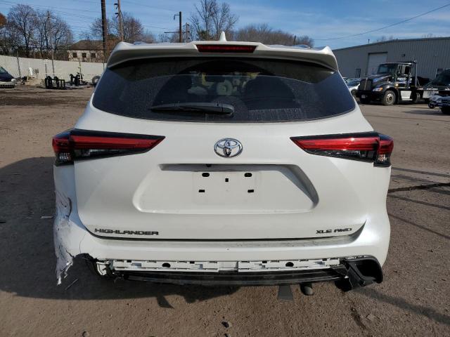 5TDGZRBH1MS132179 - 2021 TOYOTA HIGHLANDER XLE WHITE photo 6