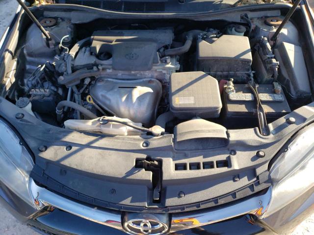 4T1BF1FK0GU220839 - 2016 TOYOTA CAMRY A LE GRAY photo 11