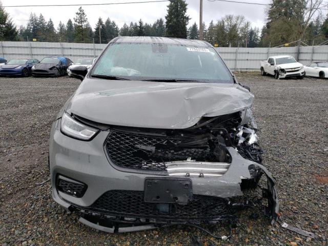 2C4RC1S79PR580282 - 2023 CHRYSLER PACIFICA HYBRID LIMITED GRAY photo 5