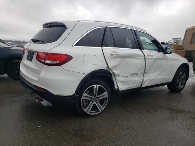 WDC0G4JB8KV148688 - 2019 MERCEDES-BENZ GLC 300 WHITE photo 3