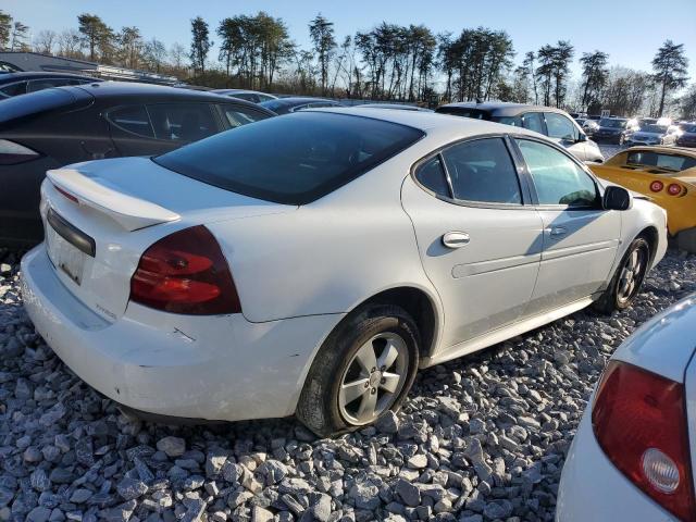 2G2WP552481158424 - 2008 PONTIAC GRAND PRIX WHITE photo 3