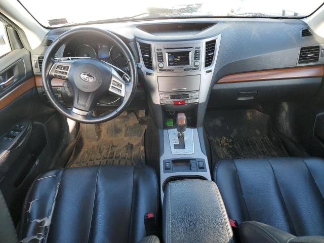 4S4BRBLC2E3274625 - 2014 SUBARU OUTBACK 2.5I LIMITED SILVER photo 8