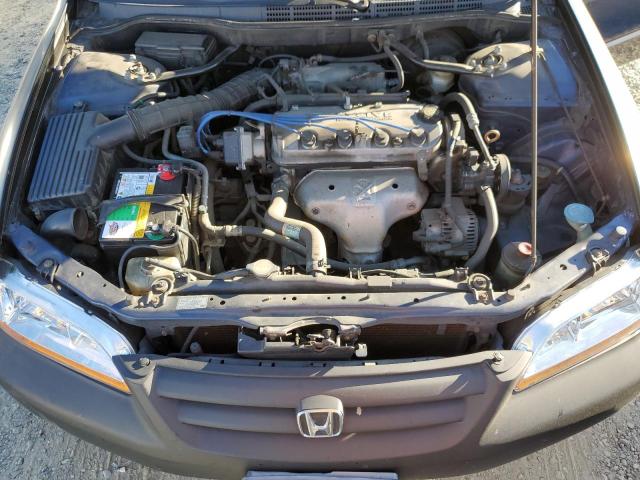 1HGCF86672A150367 - 2002 HONDA ACCORD VALUE BLUE photo 11