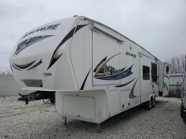 4YDF34124CE760669 - 2012 KEYSTONE AVALANCHE თეთრი ფოტო 2