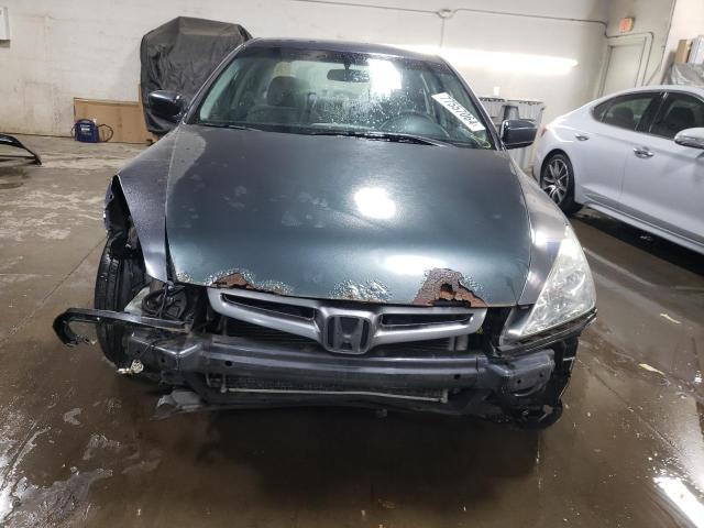 1HGCM56495A033686 - 2005 HONDA ACCORD LX GRAY photo 5