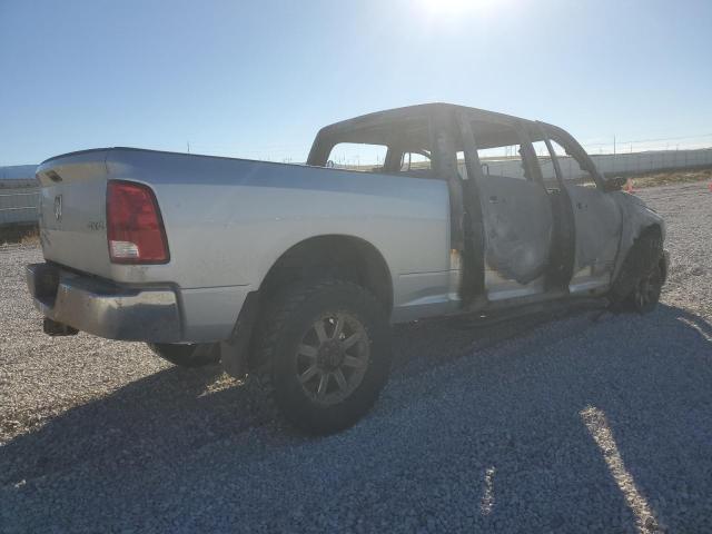 3C6UR5CL1JG396275 - 2018 RAM 2500 ST SILVER photo 3
