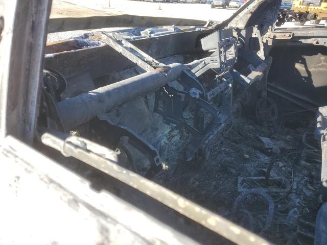 3C6UR5CL1JG396275 - 2018 RAM 2500 ST SILVER photo 9