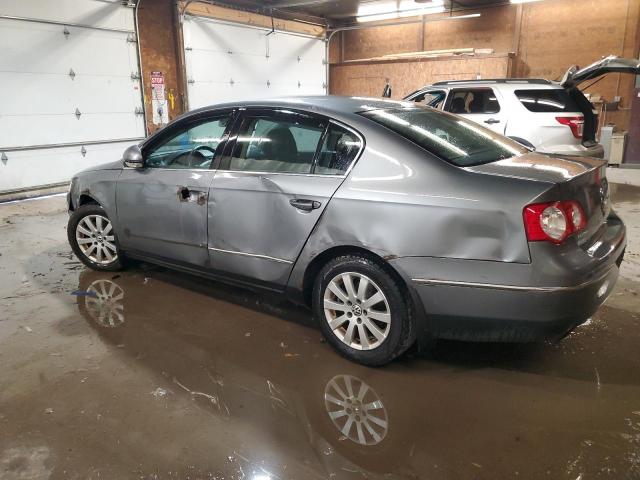 WVWJK73C68P125746 - 2008 VOLKSWAGEN PASSAT TURBO GRAY photo 2