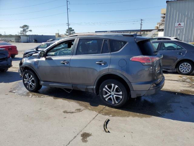 JTMZFREV2HD108039 - 2017 TOYOTA RAV4 LE GRAY photo 2