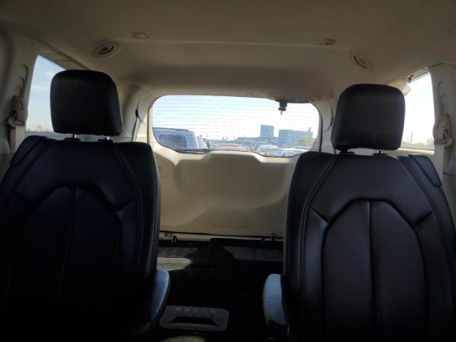 2C4RC1BG5HR533879 - 2017 CHRYSLER PACIFICA TOURING L RED photo 10