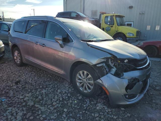 2C4RC1BG3JR110742 - 2018 CHRYSLER PACIFICA TOURING L SILVER photo 4