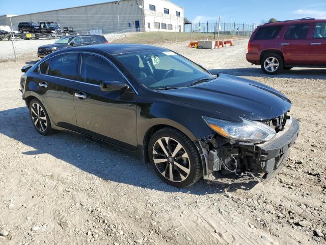 1N4AL3AP0JC285720 - 2018 NISSAN ALTIMA 2.5 BLACK photo 4