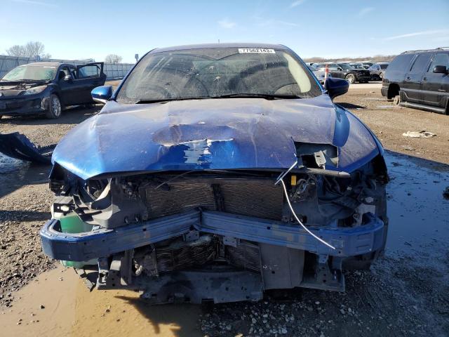 3FA6P0HD7JR232129 - 2018 FORD FUSION SE BLUE photo 5