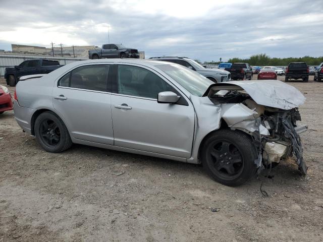 3FAHP0HA1AR247949 - 2010 FORD FUSION F SE SILVER photo 4