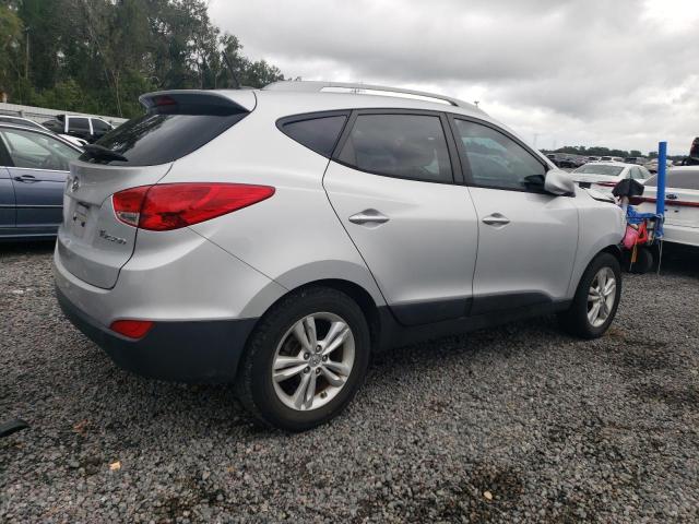 KM8JU3AC8AU017105 - 2010 HYUNDAI TUCSON GLS SILVER photo 3