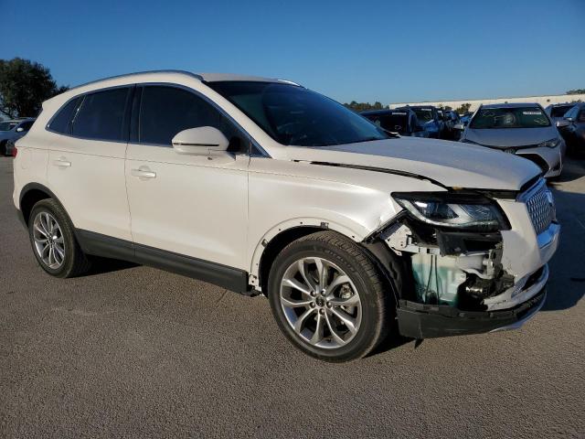 5LMCJ2C93KUL20756 - 2019 LINCOLN MKC SELECT Սպիտակ լուսանկար 4