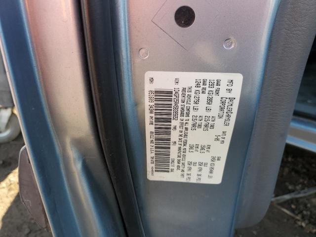 1D4GP25R45B395652 - 2005 DODGE CARAVAN SE BLUE photo 13