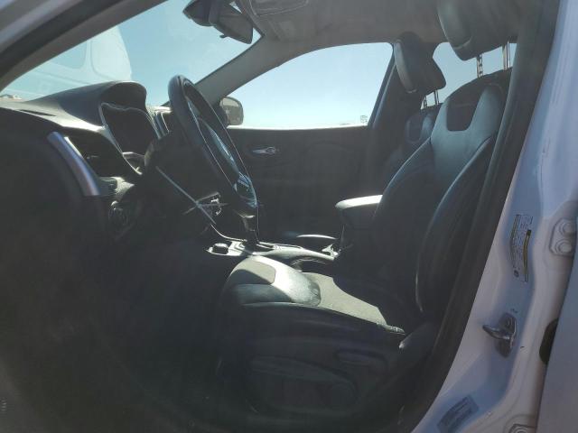 1C4PJMBB9GW267324 - 2016 JEEP CHEROKEE TRAILHAWK WHITE photo 7
