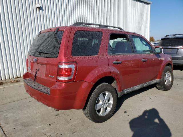 1FMCU93729KB71408 - 2009 FORD ESCAPE XLT RED photo 3