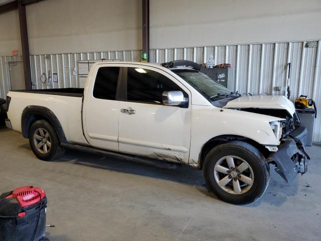 1N6BA0CA8CN324652 - 2012 NISSAN TITAN S WHITE photo 4