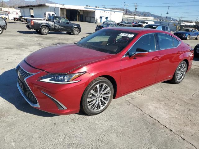 58AB21B14KU002543 - 2019 LEXUS ES 300H RED photo 1