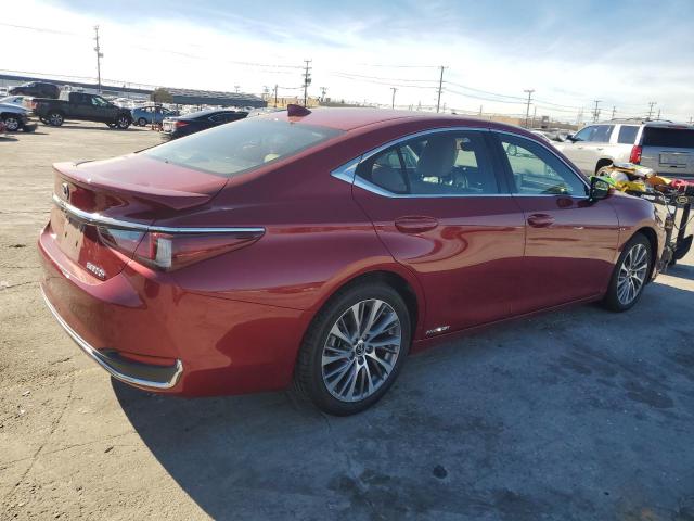 58AB21B14KU002543 - 2019 LEXUS ES 300H RED photo 3