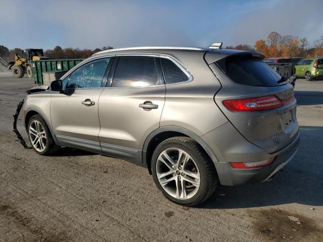 5LMCJ3D99GUJ04650 - 2016 LINCOLN MKC RESERVE GRAY photo 2