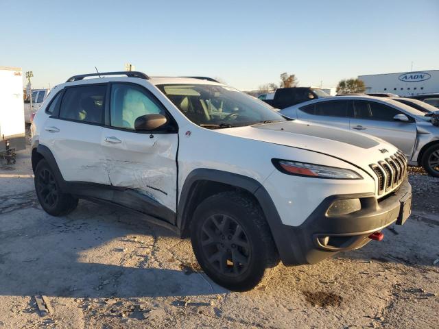 1C4PJMBS4FW521925 - 2015 JEEP CHEROKEE TRAILHAWK WHITE photo 4