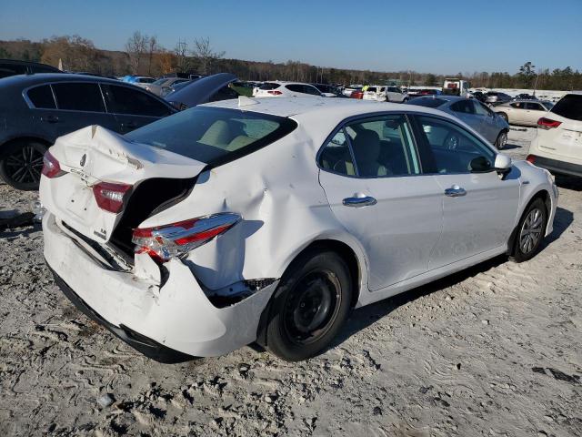 4T1B31HK7KU517265 - 2019 TOYOTA CAMRY LE WHITE photo 3