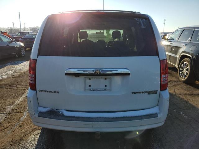 2A8HR54169R596638 - 2009 CHRYSLER TOWN AND C TOURING WHITE photo 6