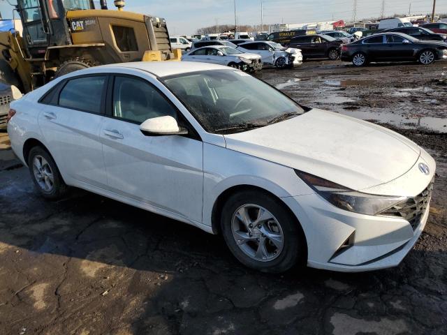 5NPLL4AG1MH037879 - 2021 HYUNDAI ELANTRA SE WHITE photo 4