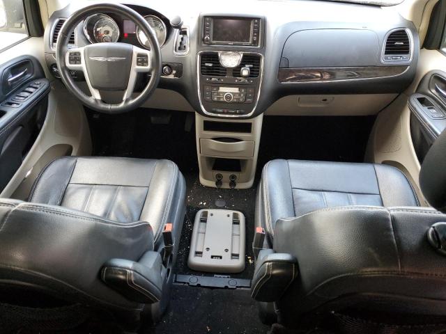 2C4RC1BG5GR104109 - 2016 CHRYSLER TOWN & COU TOURING SILVER photo 8