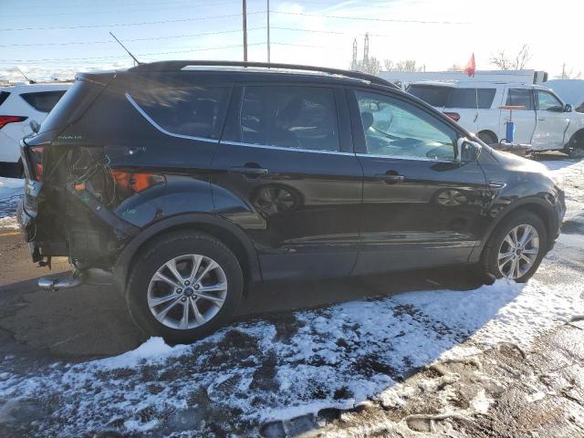 1FMCU0GD3JUC74678 - 2018 FORD ESCAPE SE BLACK photo 3