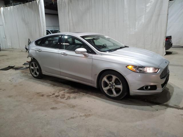 3FA6P0H72FR101174 - 2015 FORD FUSION SE SILVER photo 4