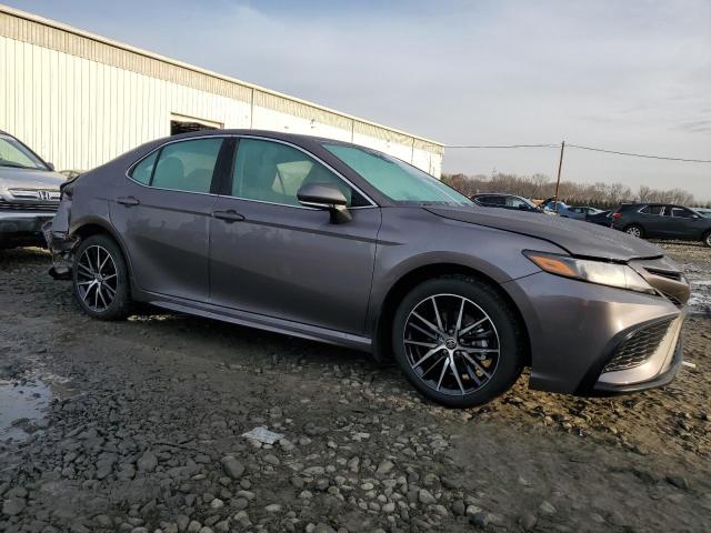 4T1G31AK9RU067502 - 2024 TOYOTA CAMRY SE NIGHT SHADE GRAY photo 4