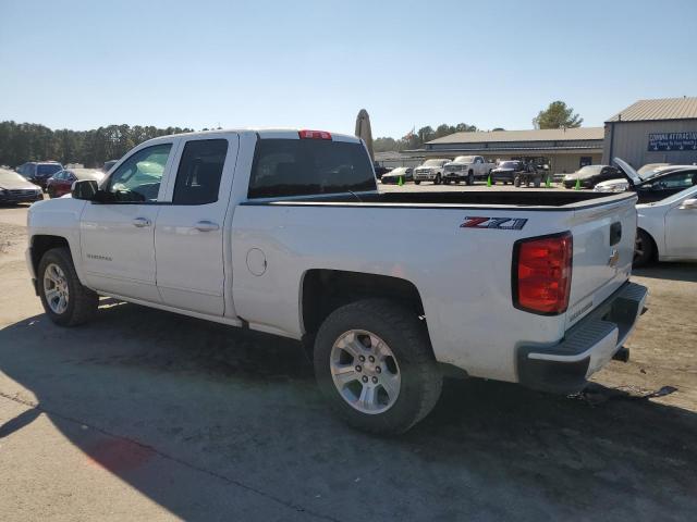 1GCVKREC7JZ251862 - 2018 CHEVROLET SILVERADO K1500 LT WHITE photo 2