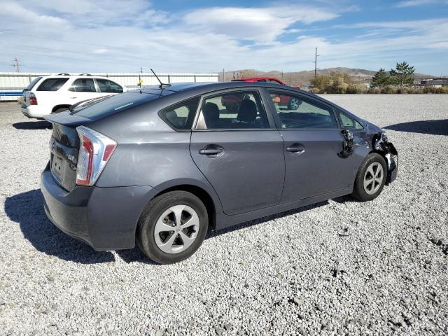 JTDKN3DU8D5656108 - 2013 TOYOTA PRIUS GRAY photo 3