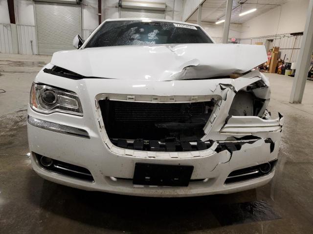 2C3CCARG1DH505433 - 2013 CHRYSLER 300 WHITE photo 5