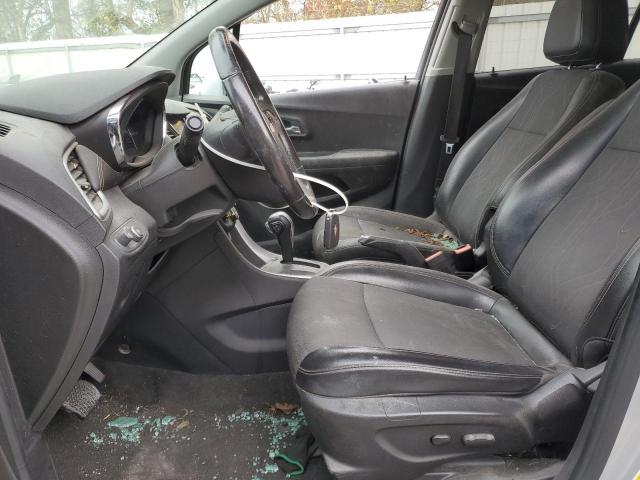 KL7CJLSB7JB635505 - 2018 CHEVROLET TRAX 1LT Silber Foto 7