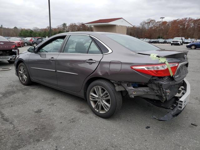 4T1BF1FK7GU152930 - 2016 TOYOTA CAMRY LE GRAY photo 2