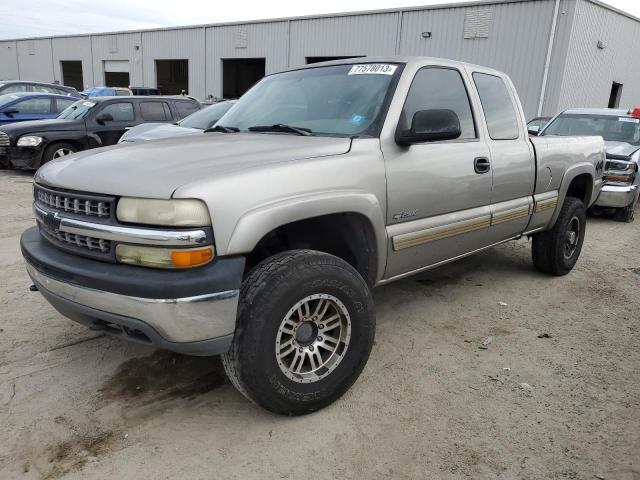 2001 CHEVROLET SILVERADO K2500, 