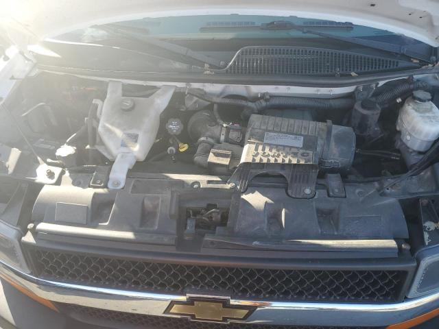 1GCWGAFB7J1345297 - 2018 CHEVROLET EXPRESS G2 Белый фото 12