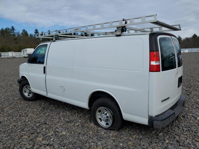 1GCWGAFB7J1345297 - 2018 CHEVROLET EXPRESS G2 Белый фото 2