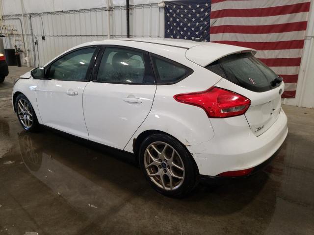 1FADP3K2XFL348611 - 2015 FORD FOCUS SE WHITE photo 2